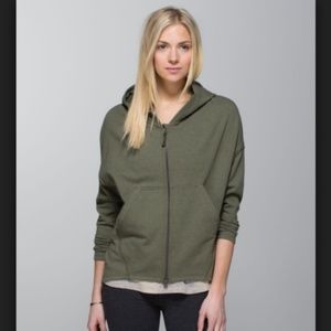Lululemon Hold Your Om Hoodie Green HFTG Size 8